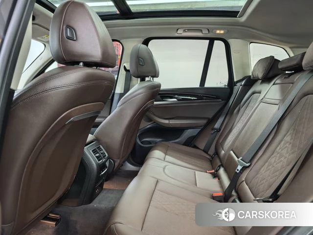 BMW X3 2022 Темно-серый из Китая, фото 6