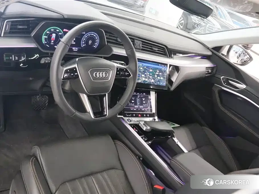 Audi e-tron id 4680668 из Китая 16