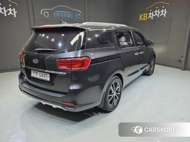 Kia The New Carnival id 4188285 из Кореи 16