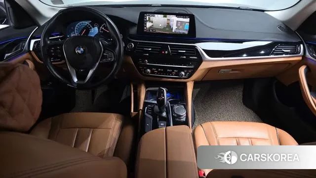 BMW 5 Series (G30) id 3748093 из Кореи 16