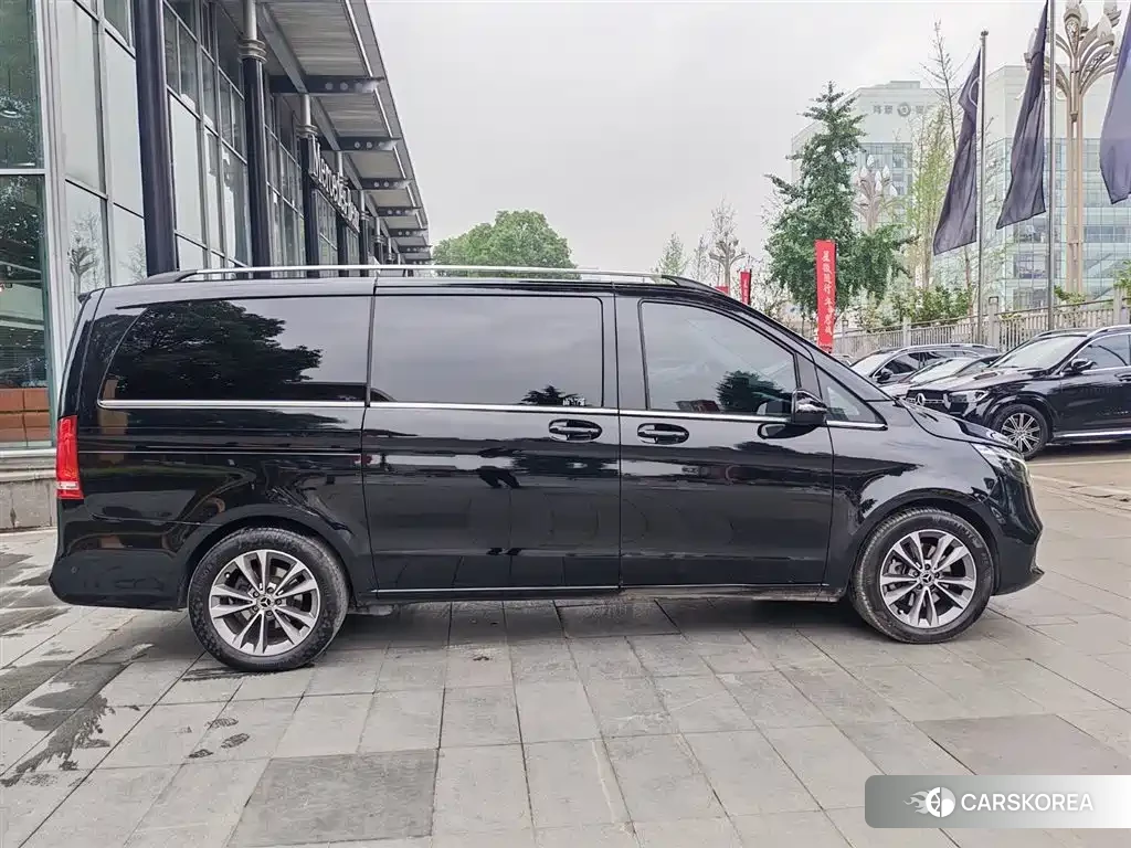 Mercedes-Benz V-Class id 4548158 из Китая 27