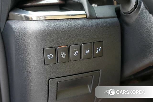 Toyota Elfa id 4272339 из Китая 20
