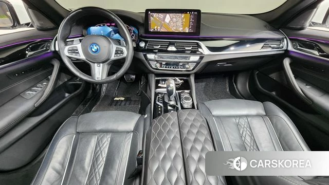 BMW 5 Series (G30) id 4195439 из Кореи 30