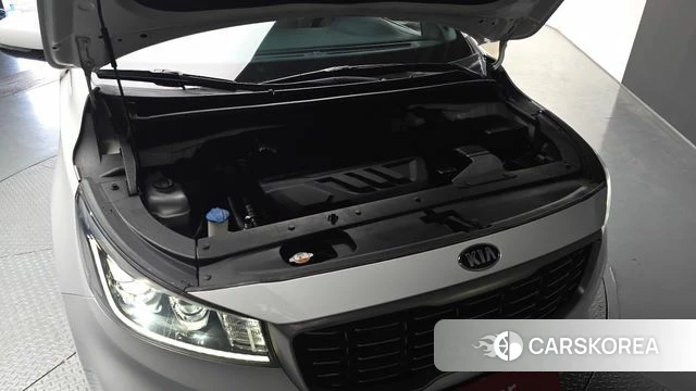 Kia The New Carnival id 4269294 из Кореи 16