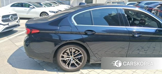 BMW 5 Series (G30) 2021 Черный из Кореи, фото 6