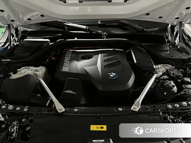 BMW 5 Series (G60) id 3217608 из Кореи 16