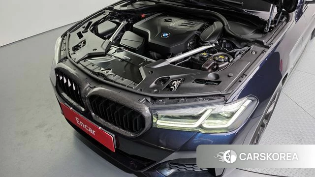 BMW 5 Series (G30) id 3871777 из Кореи 16