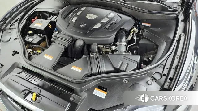 Maserati Levante id 3050620 из Кореи 16