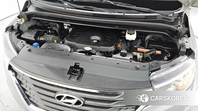 Hyundai The New Grand Starex id 4924150 из Кореи 32