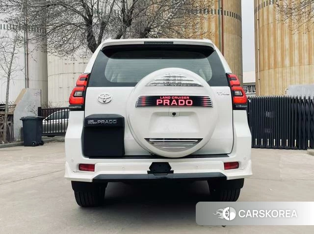 Toyota Prado (imported) 2023 Белый из Китая, фото 6