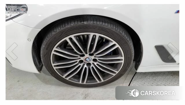 BMW 5 Series (G30) id 4424881 из Кореи 13