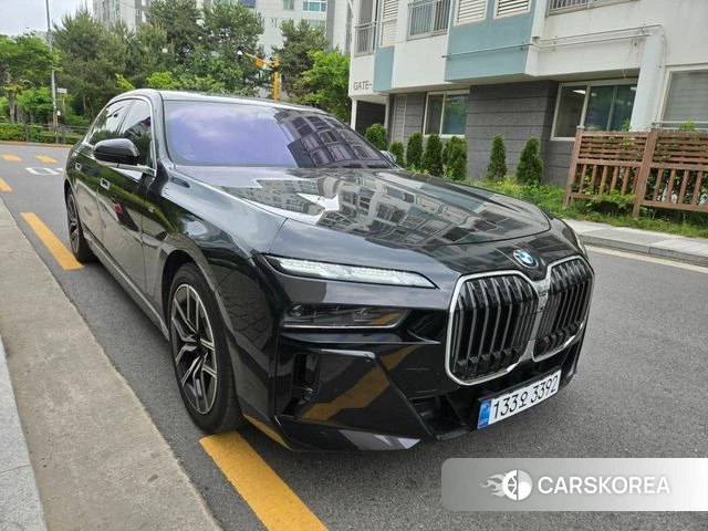 BMW 7 Series (G70) id 4301934 из Кореи 16