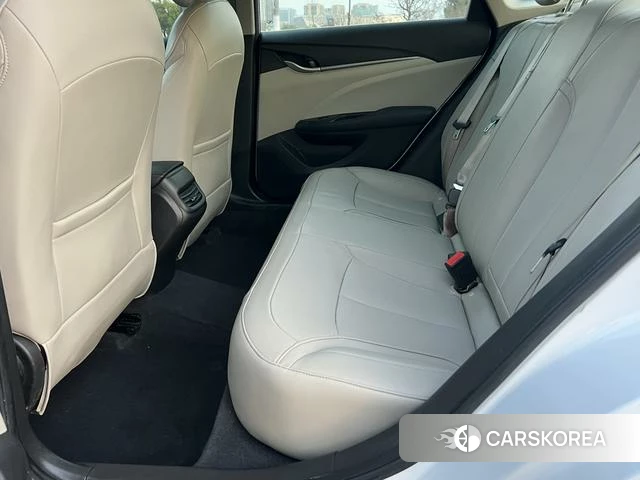 Buick Yinglang id 4209604 из Китая 17