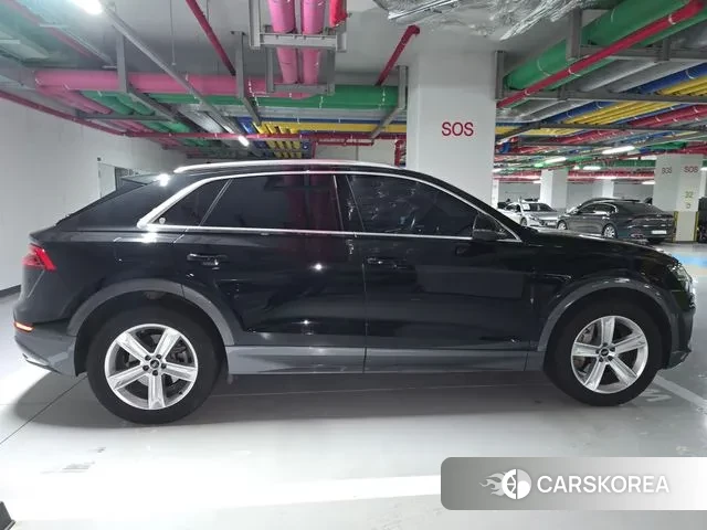 Audi Q8 (4M) 2022 Черный из Кореи, фото 6