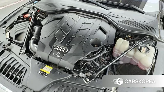 Audi A8 (D5) id 3295723 из Кореи 16