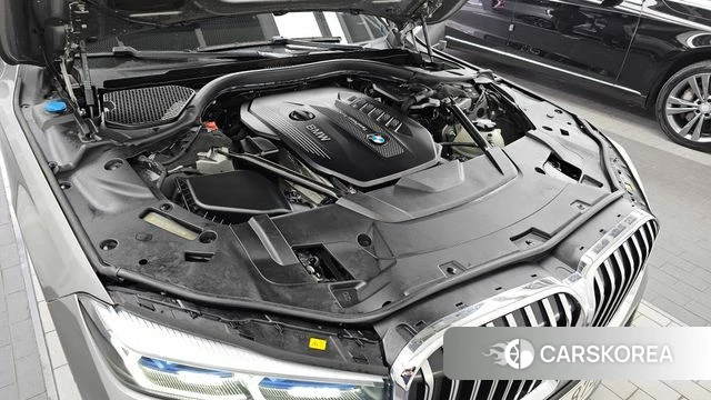 BMW 7 Series (G11) id 3861001 из Кореи 16