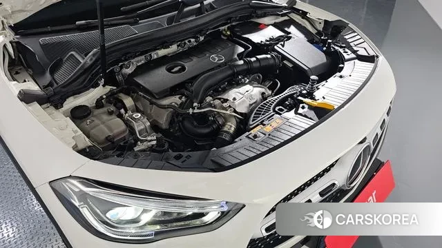 Mercedes-Benz GLA - Class H247 id 3389151 из Кореи 16