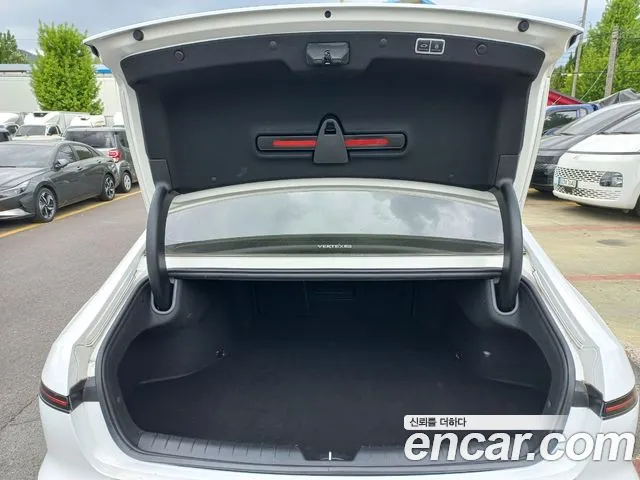 Hyundai Grandeur Hybrid (GN7) id 2685657 из Кореи 16