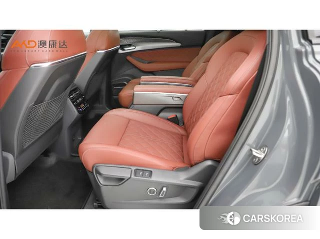 Audi Q6 id 4291498 из Китая 7