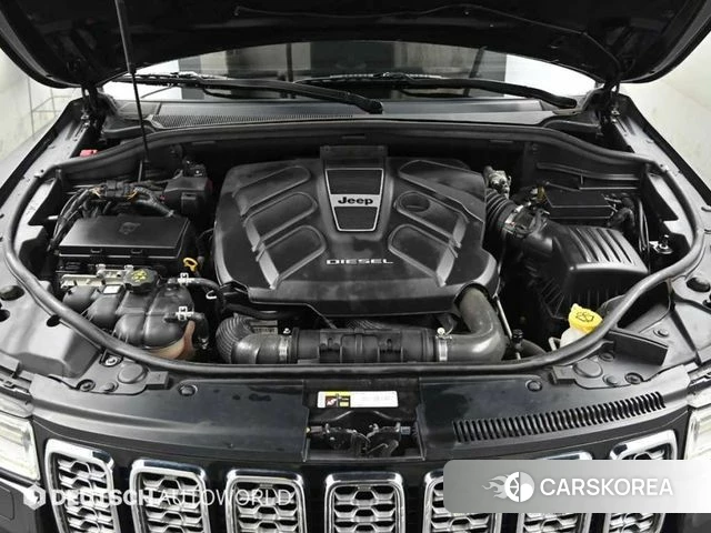 Jeep Grand Cherokee id 4694193 из Кореи 16