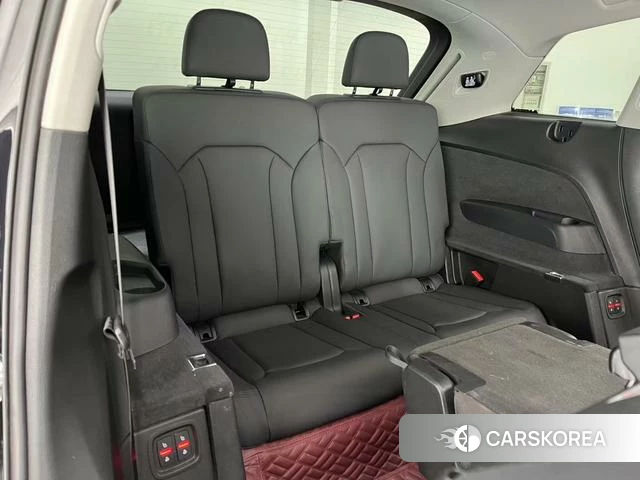 Audi Q7 id 4258741 из Китая 10