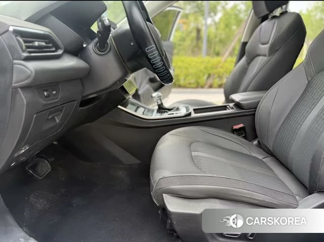 Dongfeng Fengshen Yi Hyun 2020 Белый из Китая, фото 6