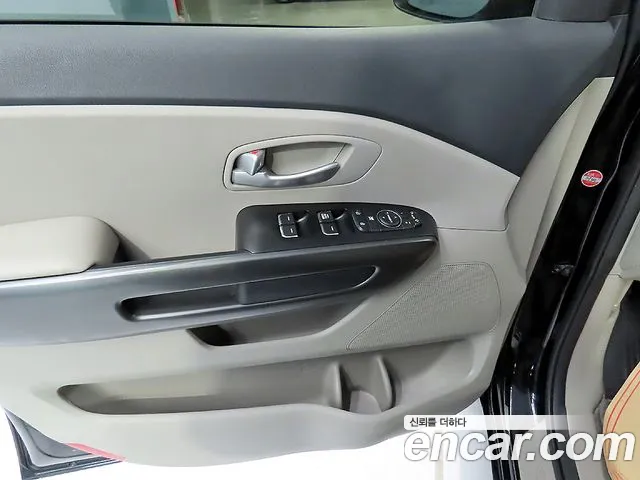 Kia The New Carnival id 2791363 из Кореи 16