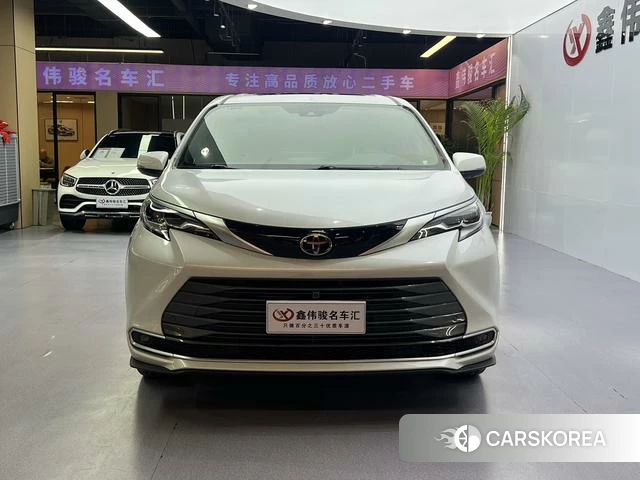 Toyota Saina id 4257463 из Китая 14