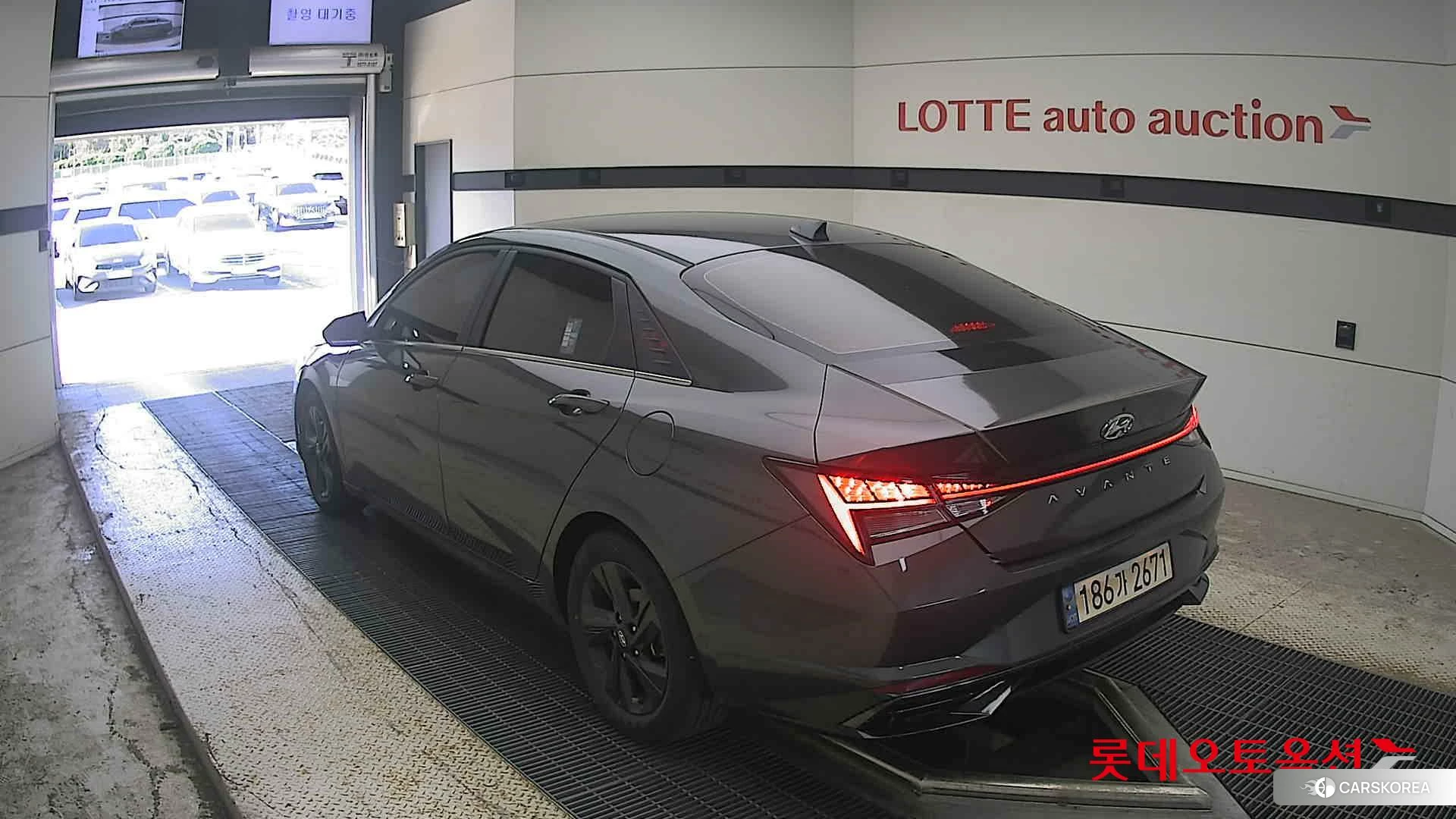 Hyundai Avante id 4902394 из Кореи 32