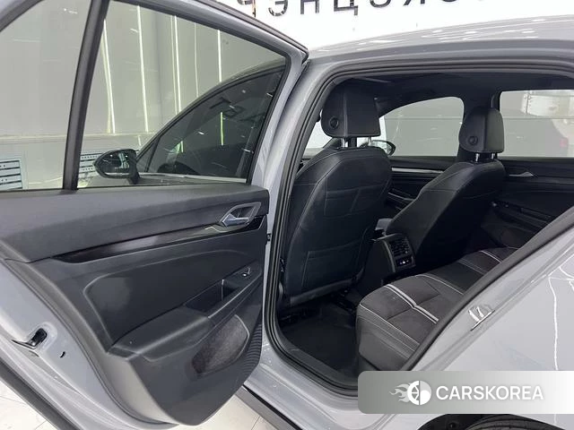 Volkswagen Golf id 4393987 из Китая 17