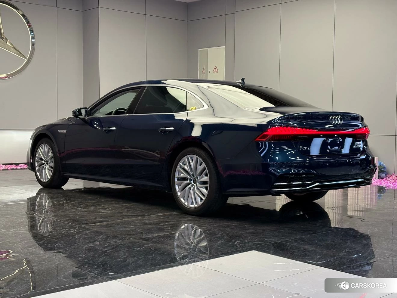 Audi A7L 2023 Синий из Китая, фото 6