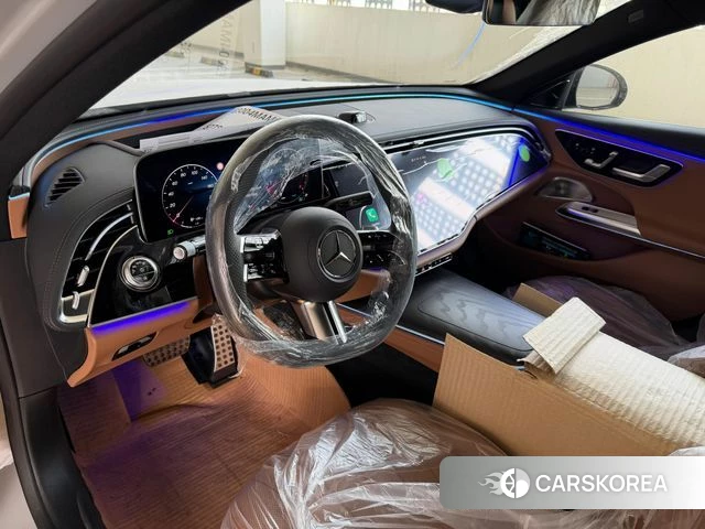 Mercedes-Benz E-Class W214 2026 Цвет галактики из Кореи, фото 6
