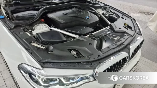 BMW 5 Series (G30) id 3013178 из Кореи 16