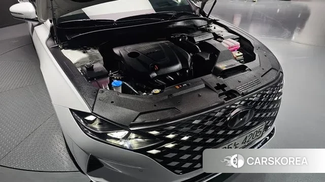 Hyundai The New Grandeur IG Hybrid id 3148256 из Кореи 16