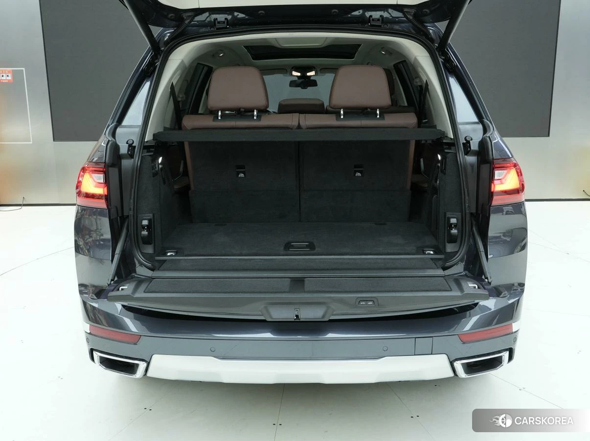 BMW X7 id 4421001 из Китая 16