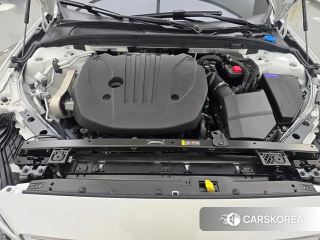 Volvo V60 Cross-Country 2nd Generation id 3431278 из Кореи 16