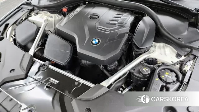 BMW 5 Series (G30) id 3544877 из Кореи 16