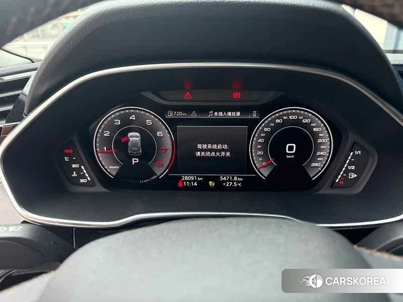 Audi Q3 2022 Черный из Китая, фото 6