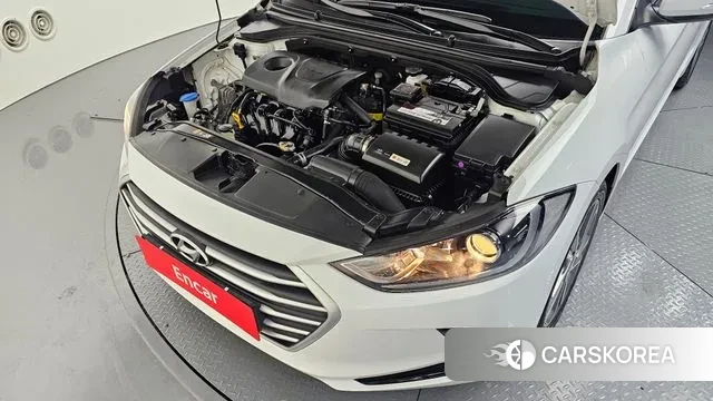 Hyundai Avante AD id 3687669 из Кореи 16