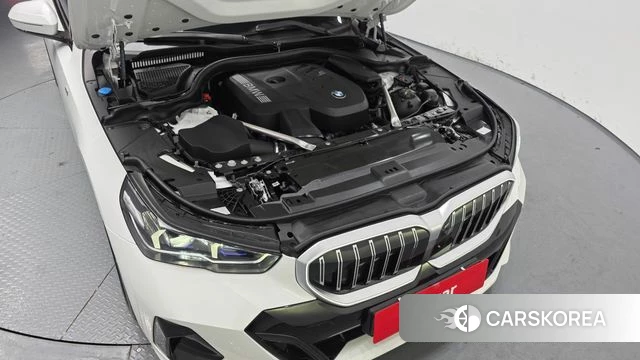 BMW 5 Series (G60) id 3850250 из Кореи 16