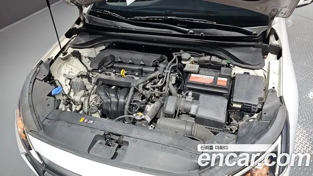 Hyundai The New Avante AD id 2956407 из Кореи 16