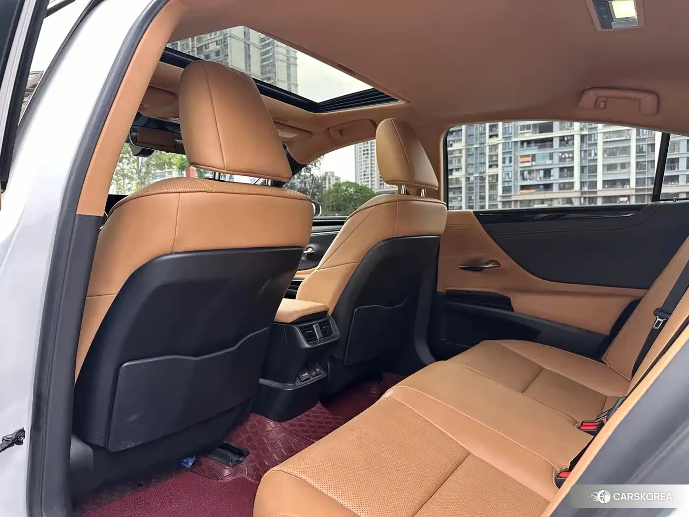 Lexus ES 2024 Белый из Китая, фото 6