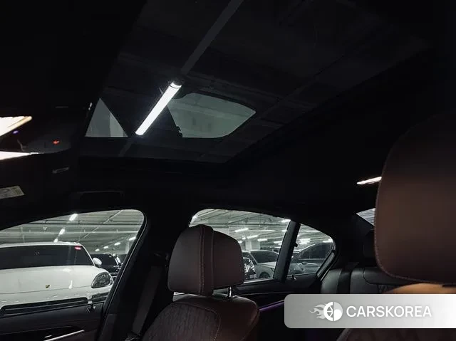 BMW 5 Series (G30) id 3620446 из Кореи 16