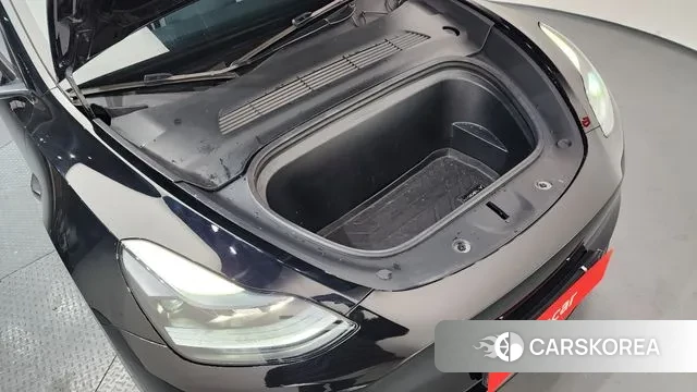 Tesla Model Y id 3614853 из Кореи 16