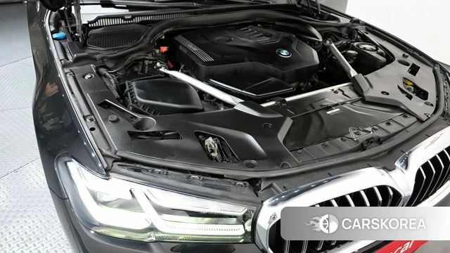 BMW 5 Series (G30) id 3954548 из Кореи 16