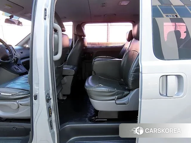 Hyundai The New Grand Starex id 3612283 из Кореи 14