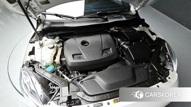 Volvo V40 id 3905830 из Кореи 16