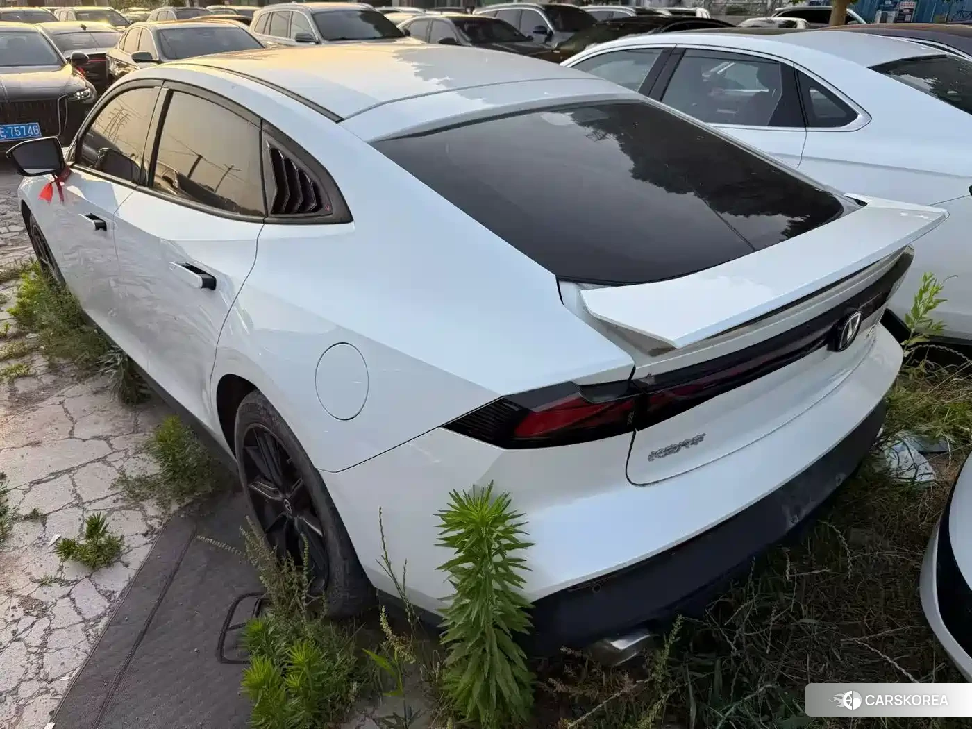 Chang'an Changan UNI-V 2023 Белый из Китая, фото 6