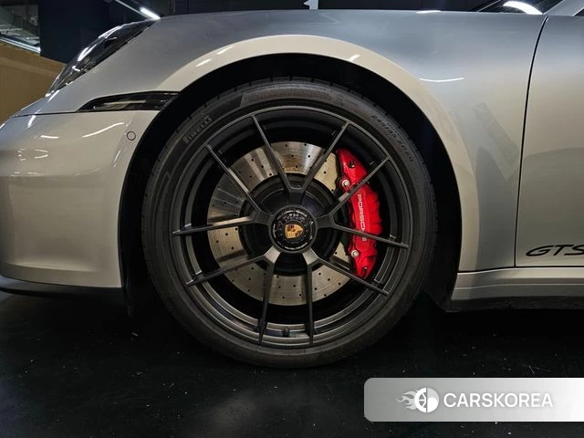 Porsche 911(992) id 4681453 из Кореи 16