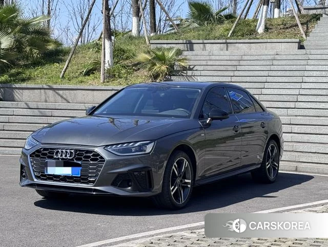 Audi A4L 2021 Темно-серый из Китая, фото 6